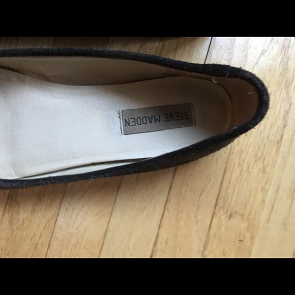 Steve Madden Bees Suede Ballet Flats - Picture 2 of 3